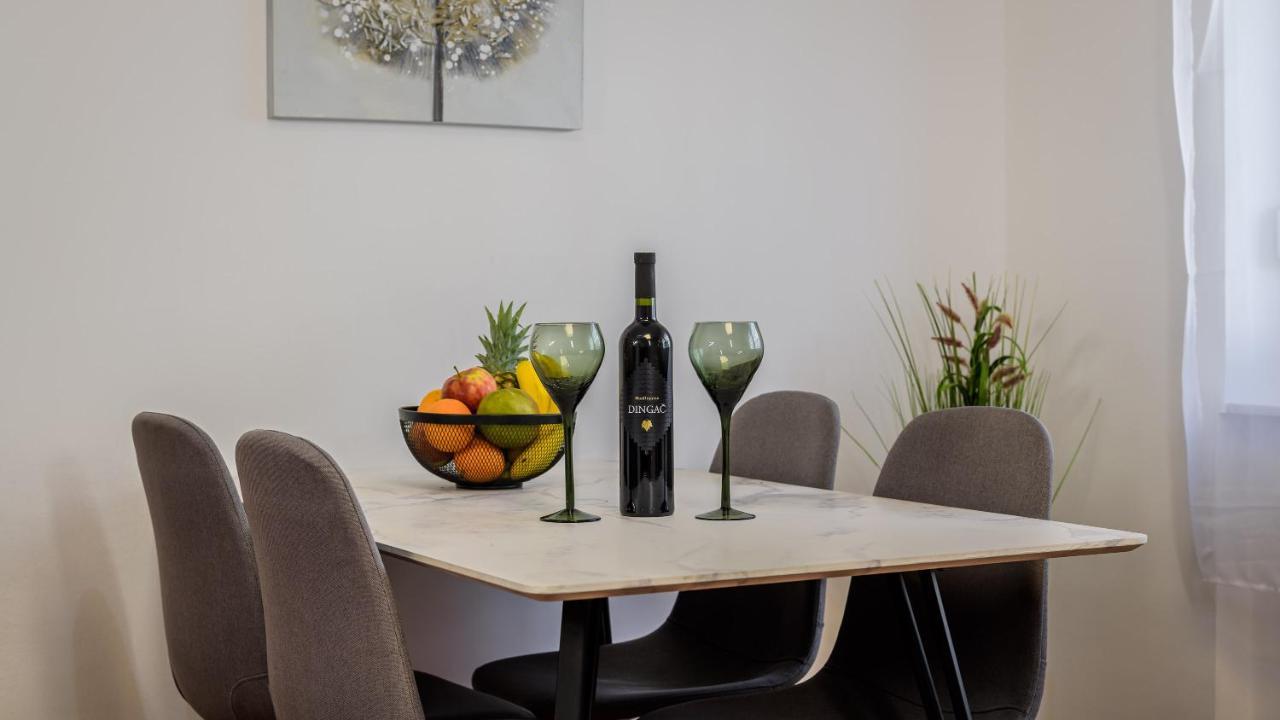 Four Seasons Apartment - Free Parking Zágráb Kültér fotó