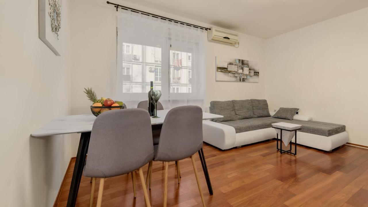 Four Seasons Apartment - Free Parking Zágráb Kültér fotó
